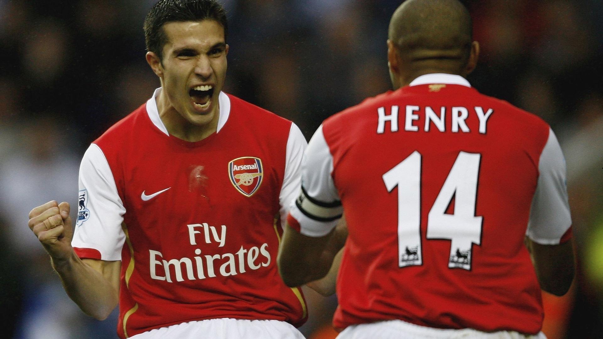 巴萨官方发布温情视频致敬拉基蒂奇，诺坎普的旋律，永不散场的掌声